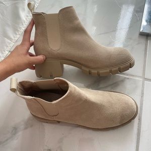 Steve Madden Boots